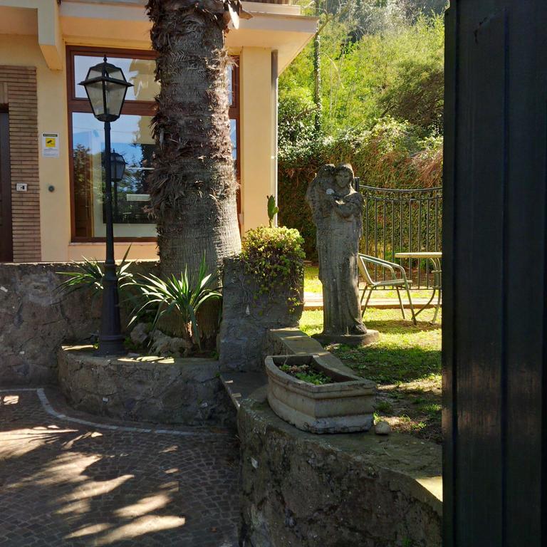 Princess B&B Фраскати Экстерьер фото